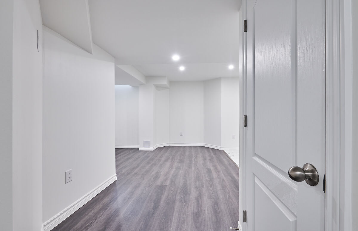 13 Knowles Street, Ajax