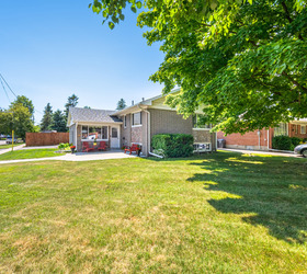 24 Lesbury Avenue, , Brampton, ON L6W 3A4