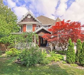 2 Bombay Court, Richmond Hill, ON L4E 3L4