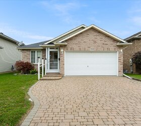 333 Lea Crescent, Welland, ON L3C 7J9