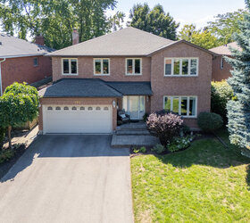 542 Hambling Court, Burlington, ON L7N 3S4