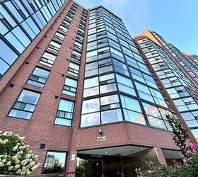 725 King Street West, Unit 705, Toronto, ON M5V 2W9