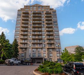 399 South Park Road, Unit 806, Richmond Hill, ON, ON, Unit 806, Richmond Hill, ON L3T 7W6