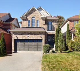 60 Bathgate Crescent, Courtice, ON L1E 0B3