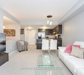 67 Kingsbury Square, Unit 111, Guelph, ON N1L 0L3