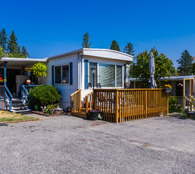 6711 Hwy 97, Unit 13, Peachland, BC V0H 1X9