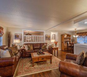 1999 British Columbia 97, Unit 201, West Kelowna, BC V1Z 1B2