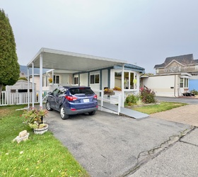 999 Burnaby Avenue, Unit 42, Penticton, BC V2A 1G1