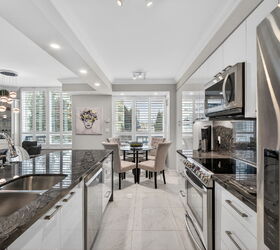 100 Promenade Circle, Unit 206, Vaughan, ON L4J 7W7