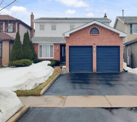 49 Mikado Crescent, Brampton, ON L6S 3R5