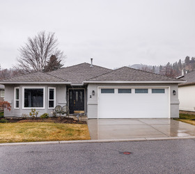 615 Glenmeadows Road, Unit 2, Kelowna, BC V1V 1N9