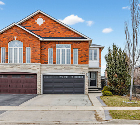 1485 Pinecliff Road, Oakville, ON L6M 4A8