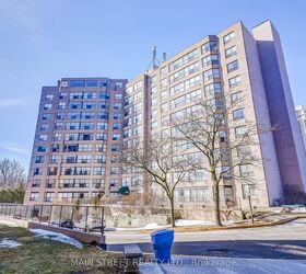 250 Davis Drive, Unit 506, Newmarket, ON L3Y 7T7