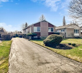 26 Carlyle Crescent, Brampton, ON L6W 2Z1