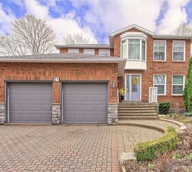21 Chadburn Crescent, Aurora, ON L4G 4V6