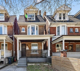 61 Chelsea Avenue, Toronto, ON M6P 1B9