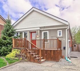 595 Northcliffe Boulevard, Toronto, ON M6E 3L6