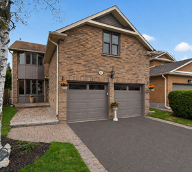 103 Eleanor Circle, Richmond Hill, ON L4C 6K6