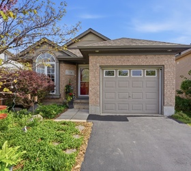 1108 Pleasantview Drive, London, ON N5X 4K3