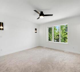 30 Elsinore Place NW, Edmonton, AB T5X0M6
