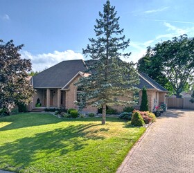19 Woodland Drive, Middlesex Centre, ON N0L 1R0